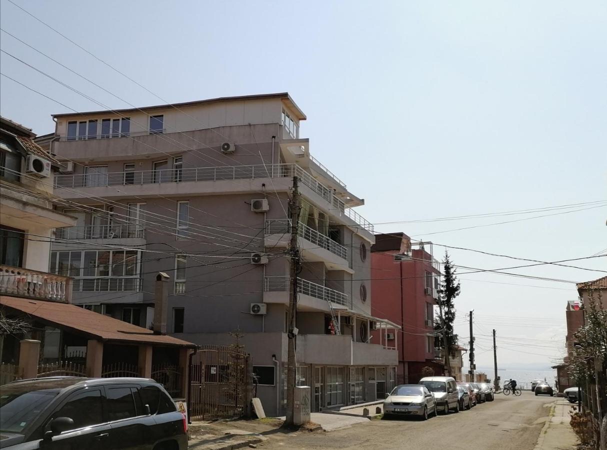 Апартамент Даскала С Паркомясто Burgas City Exterior foto